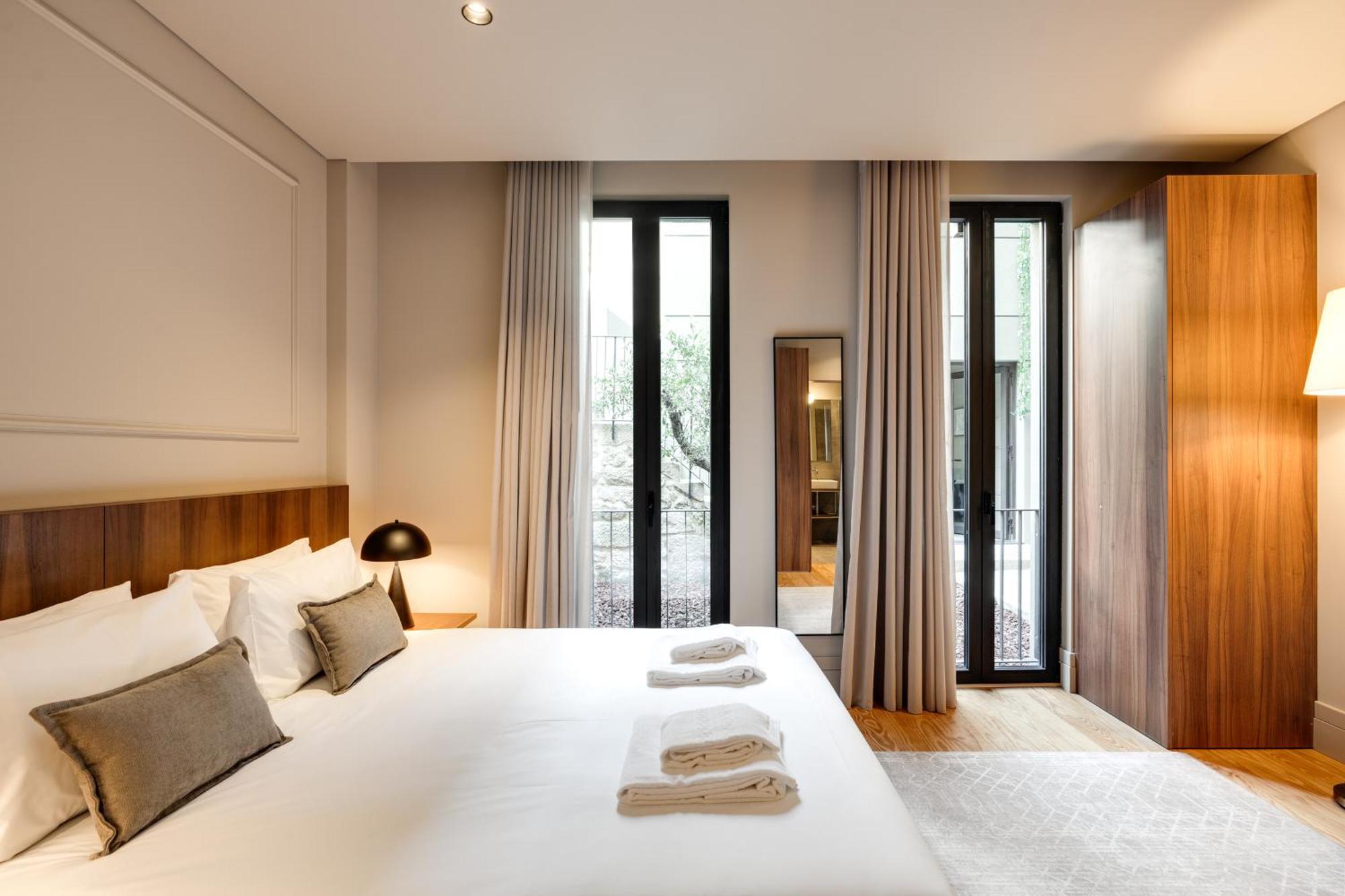 Avus M Suites And Apartments By Da'Home Porto Exterior photo